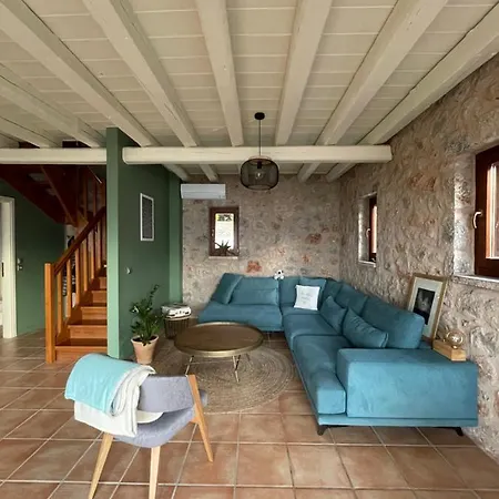 La Perchee Villa *